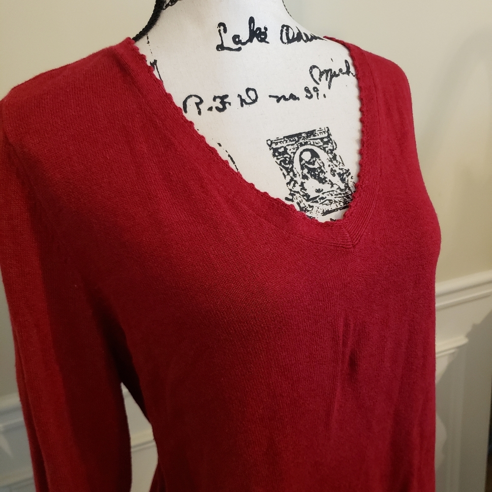 Lightweight V- Neck Sweater - Picture 2 of 2